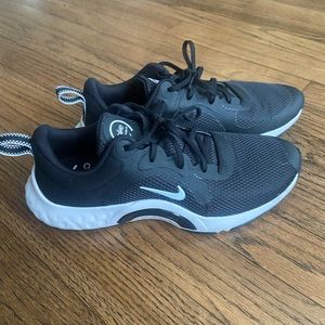 Nike pro running sneakers